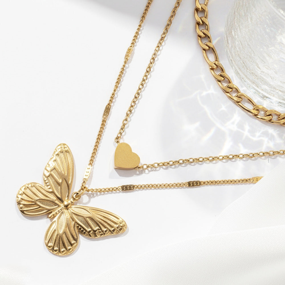 Coleção Íris - colar multicamadas borboleta & coração dourado premium
