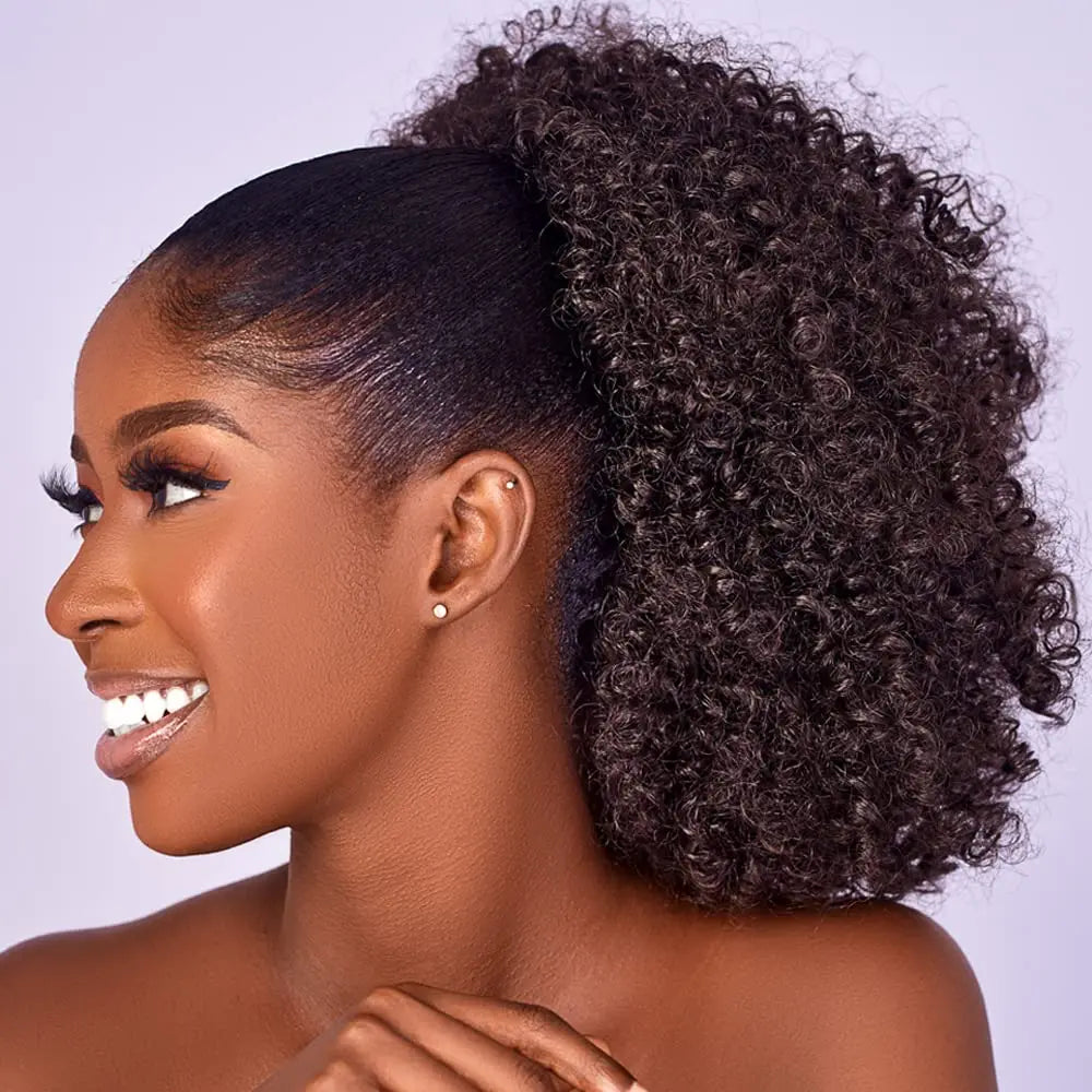 Coleção Zola Sanaa - extensão puff afro coque, cordão cachos kinky e volume natura