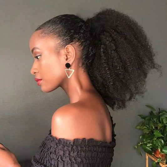 Coleção Zola Sanaa - extensão puff afro coque, cordão cachos kinky e volume natura
